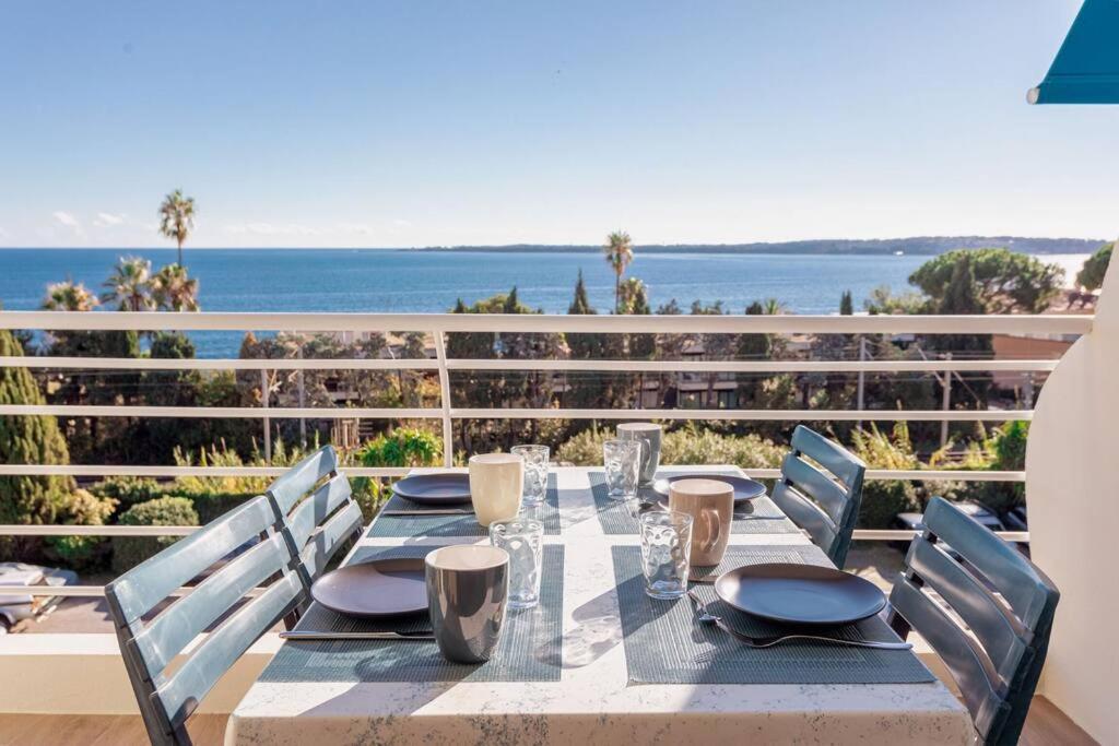 Apartment With Panoramic Sea View, Walk To The Beach - Marechal Juin By Halldis Cannes Exterior photo